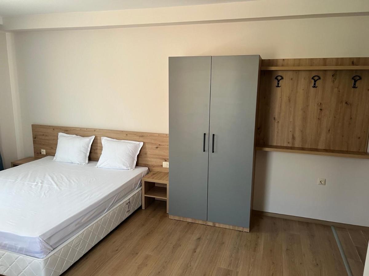 Stamatovi Family Hotel Pomorie Exterior foto