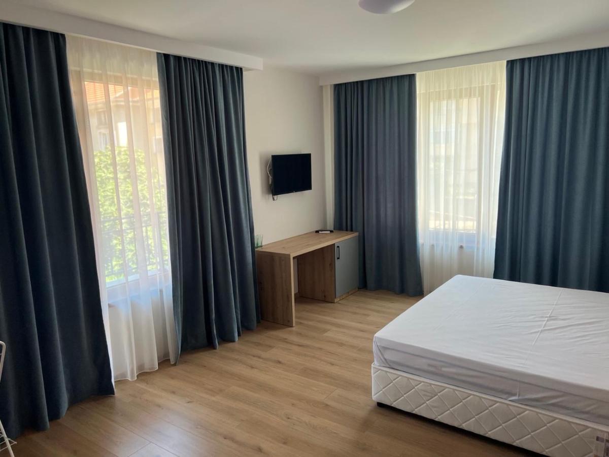 Stamatovi Family Hotel Pomorie Exterior foto